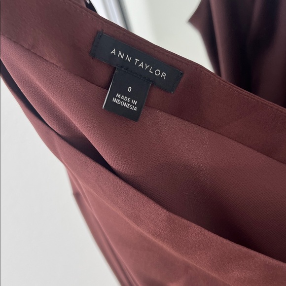 Ann Taylor One-Shoulder midi flare Dress (brown) size 0 - Picture 5 of 9